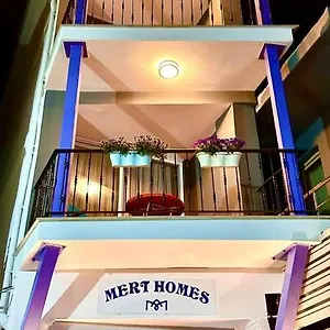  Oda ve Kahvaltı Mert Homes