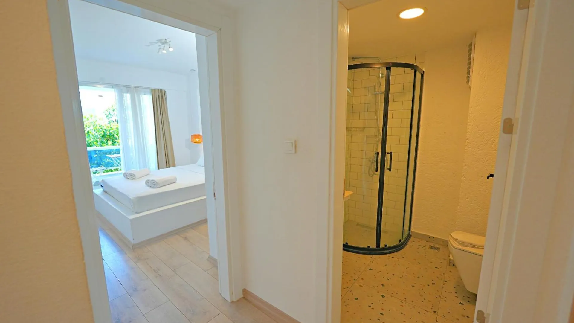Aloha Suites Мармарис Апартаменты